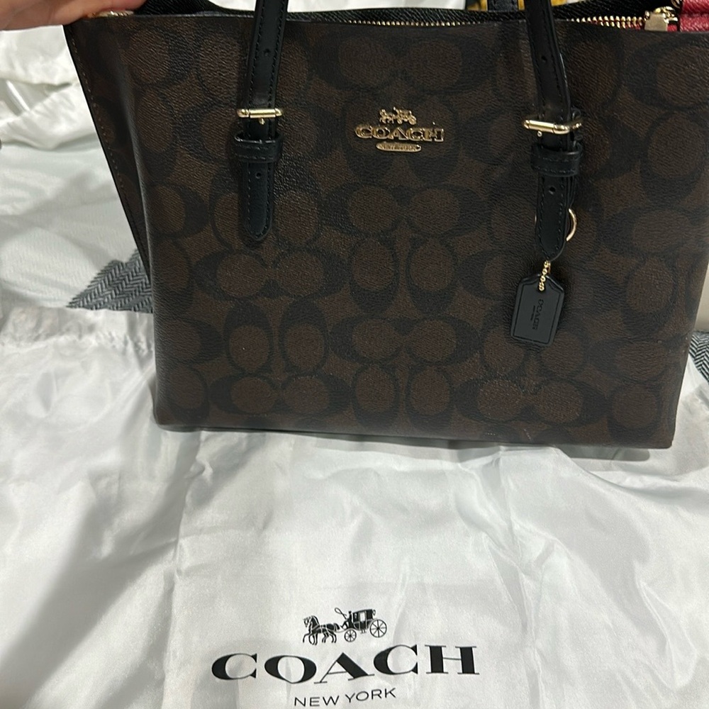Coach crossbody/ shoulder bag 💌